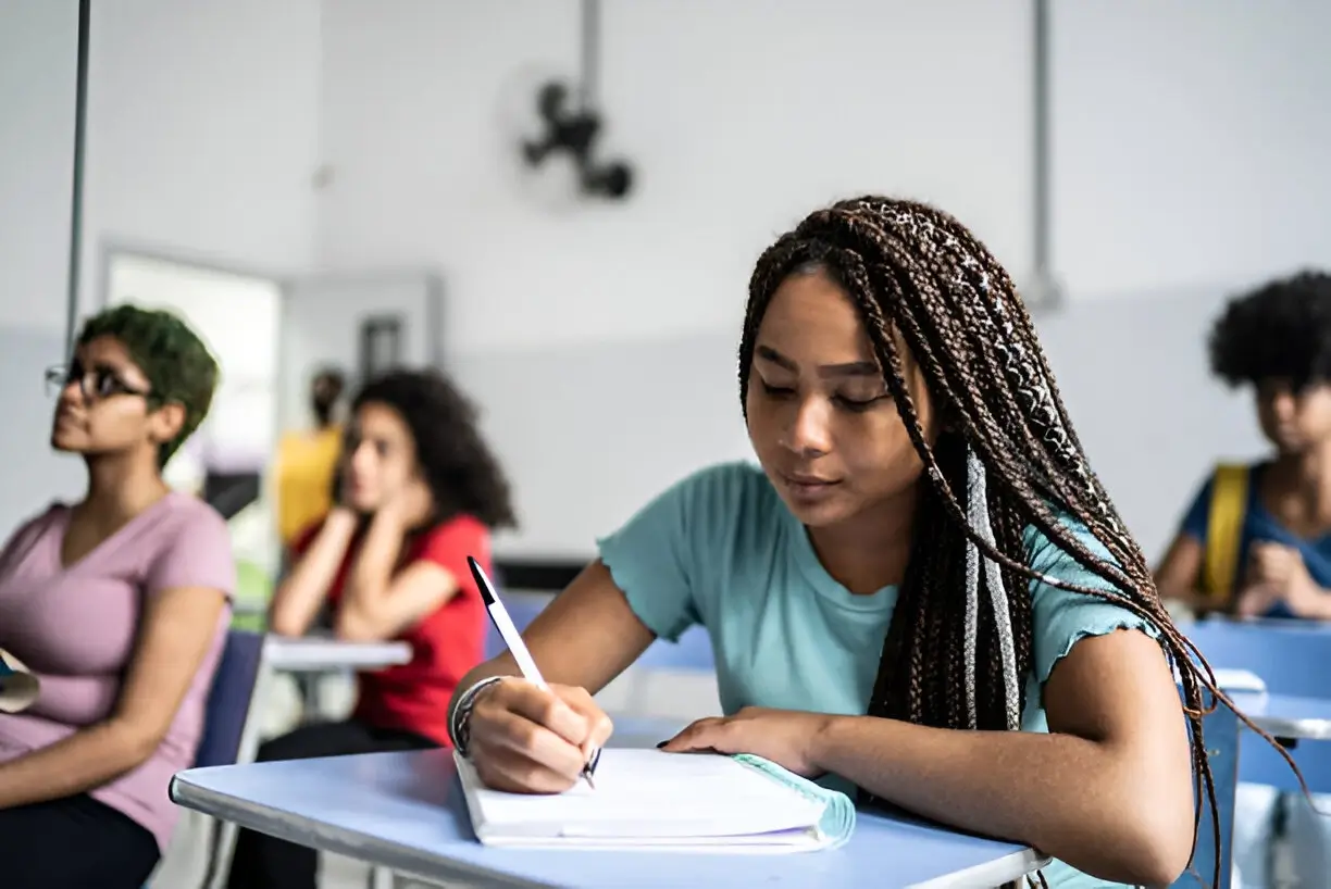 Qual a importância do cursinho pré-vestibular para quem busca alto desempenho?